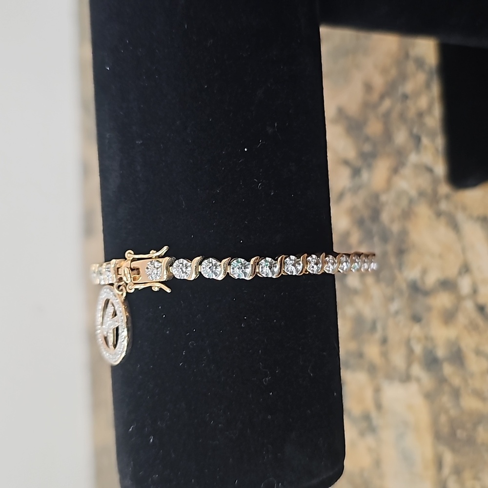 Rhodium plated sterling silver bracelet with faceted silver and initial K - Picture 4 of 5